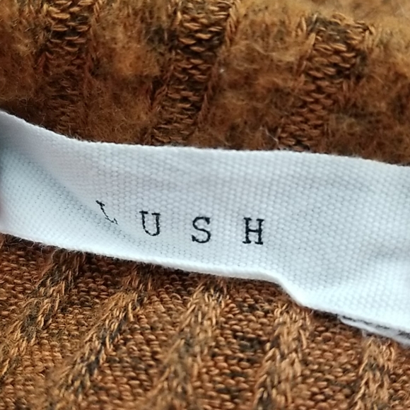 Lush Ribbed Knit Crop Top - SZ M - Picture 5 of 6